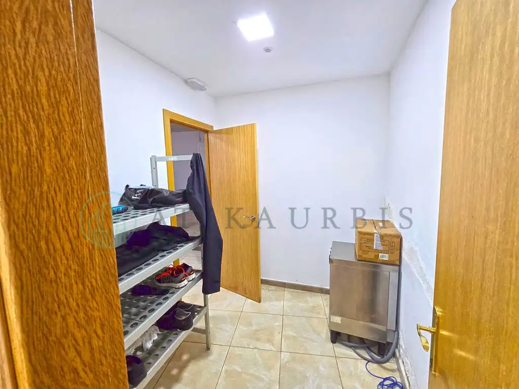 Local comercial en venda a Calle Artesanos, imagen 10