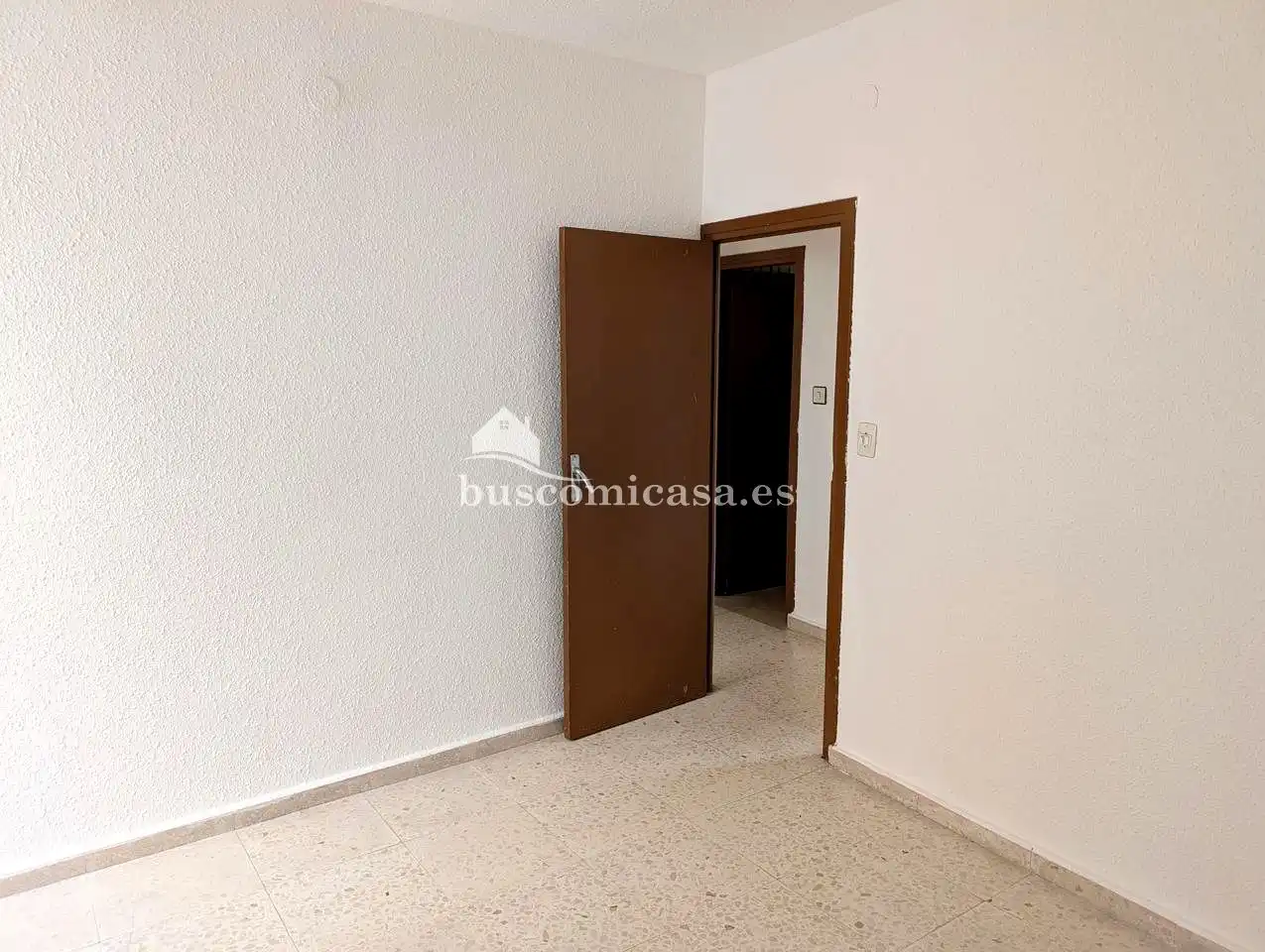 Piso en venta en Jaén con Balcón