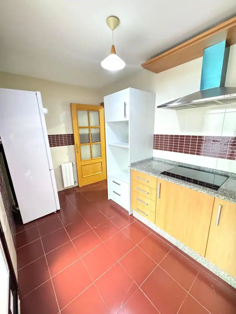 Cocina de Piso de alquiler en Badajoz con Aire acondicionado, Calefacción y Terraza