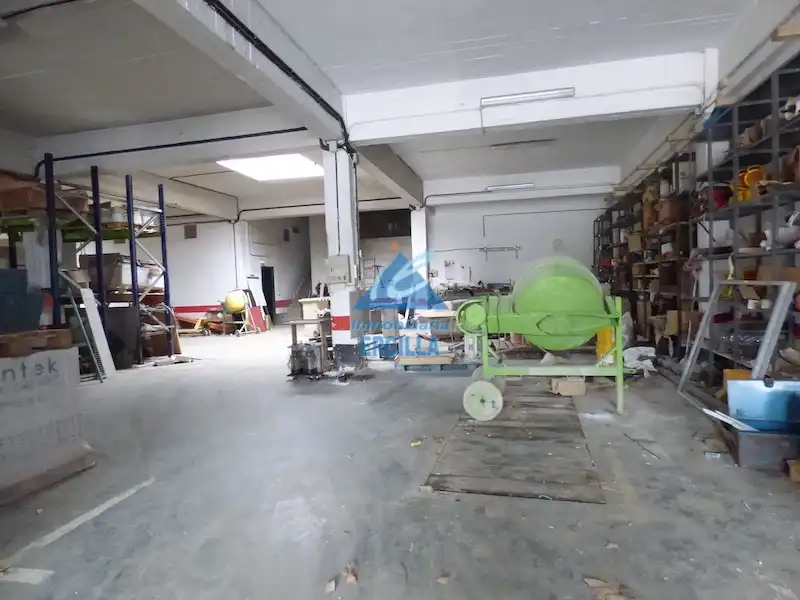 Nave industrial de alquiler en Barakaldo 