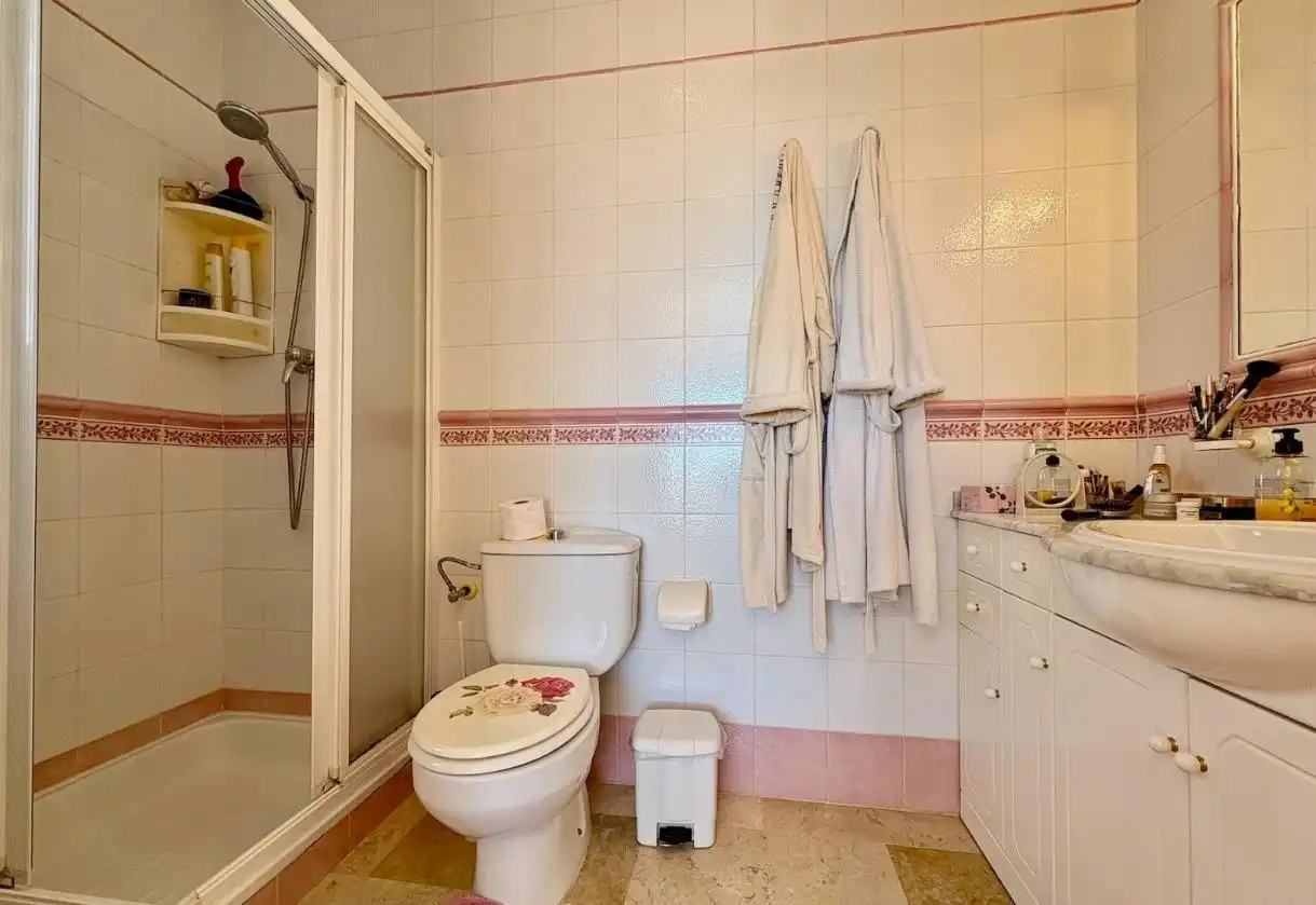 Chalet con terraza en venta en Calle canal de la mancha 19, imagen 21