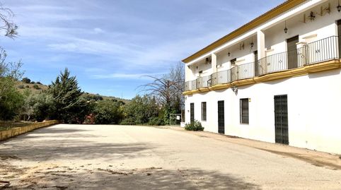 Foto 3 de Edificio en venta en Avenida del Olivar, Villanueva de Algaidas, Málaga