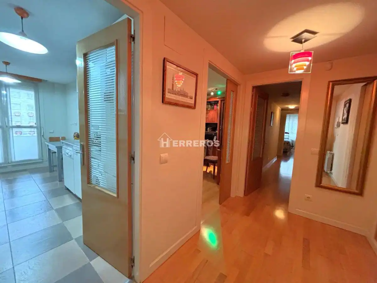 Flat for sale in Logroño, La Rioja