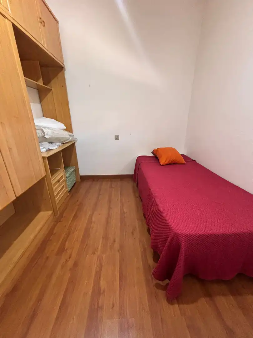 Habitación de Dúplex en venta en Sevilla con Aire acondicionado, Calefacción y Terraza