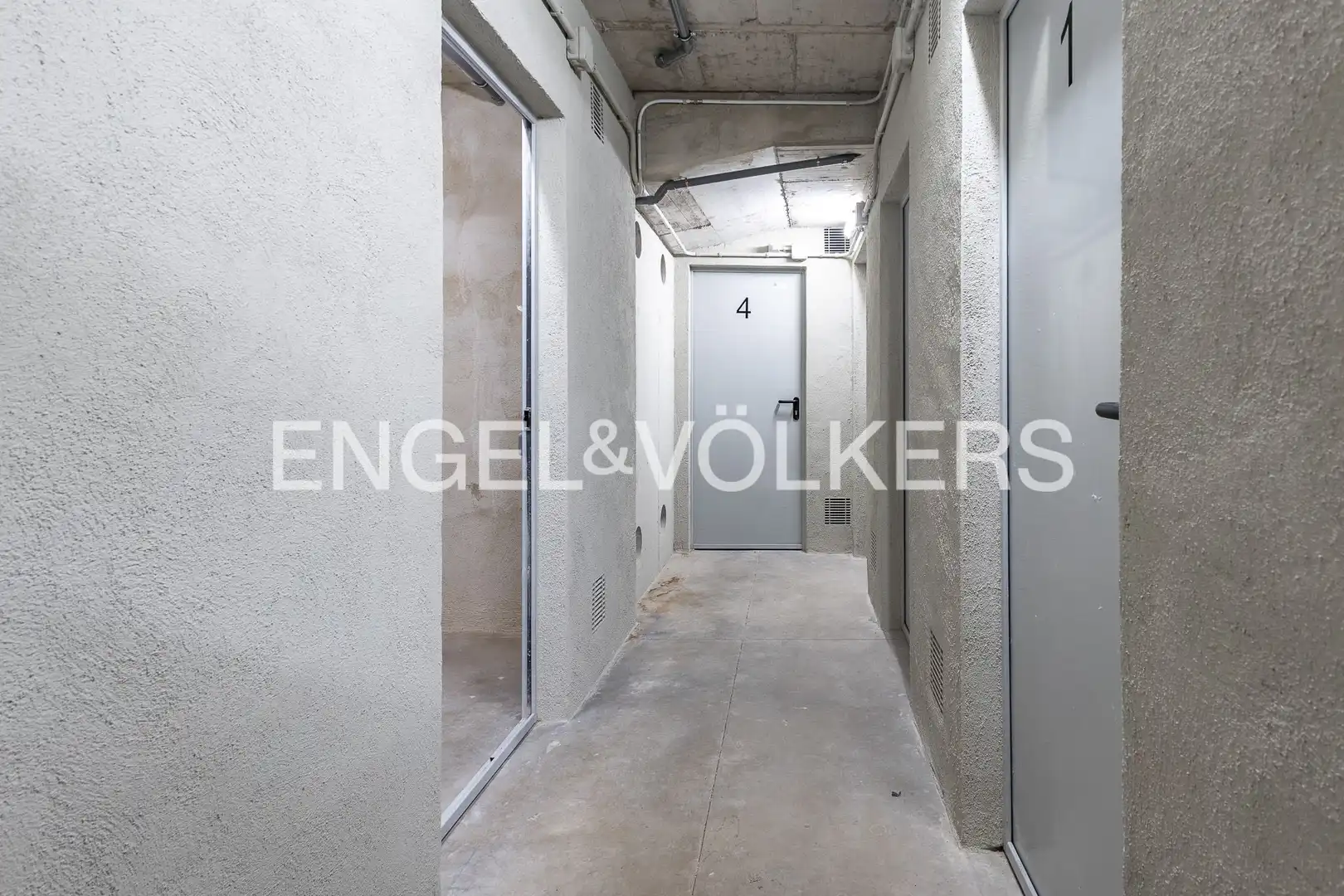 Ground floor for rent in Badalona  with Heating, Parquet flooring and Terrace