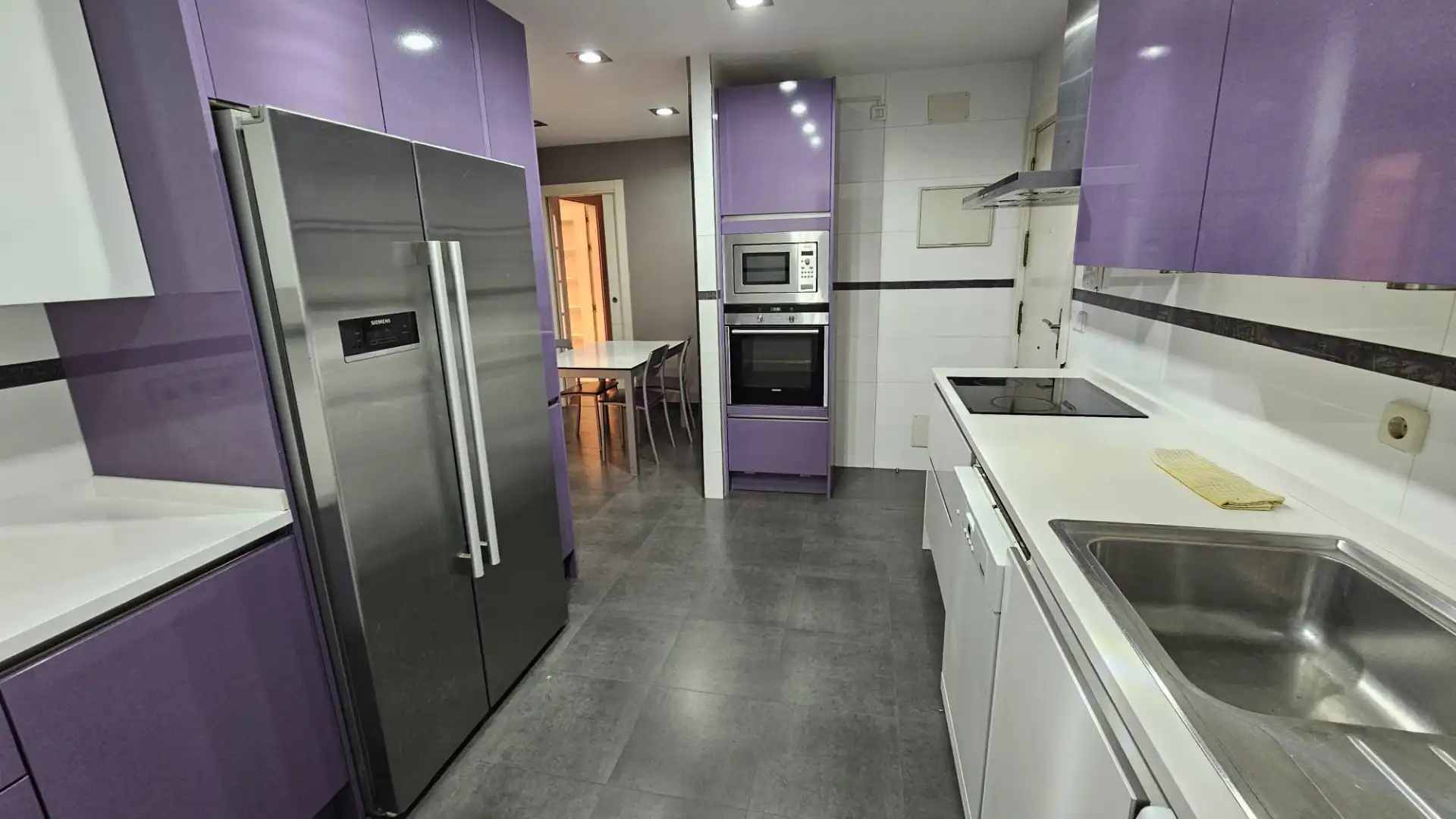 Cocina de Piso en venta en Madrid con Aire acondicionado, Calefacción y Jardín privado