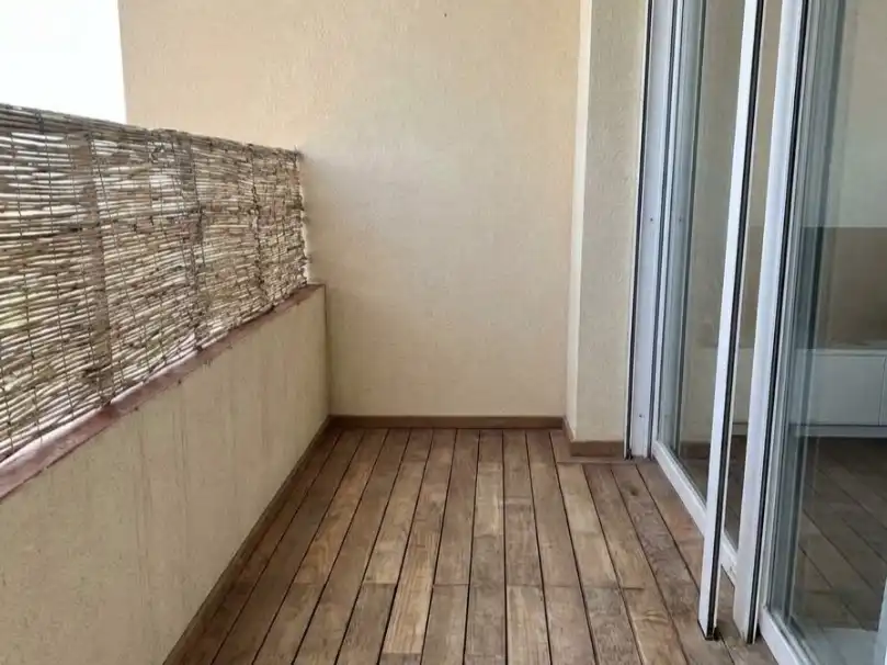 Terraza de Piso en venta en Santa Coloma de Gramenet con Balcón
