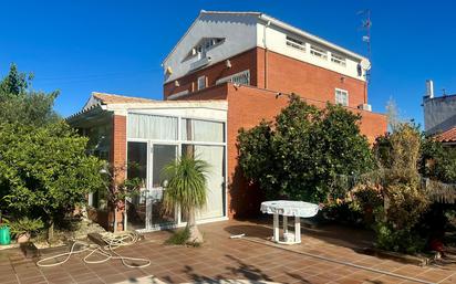 Exterior view of House or chalet for sale in El Vendrell  with Heating, Terrace and Swimming Pool