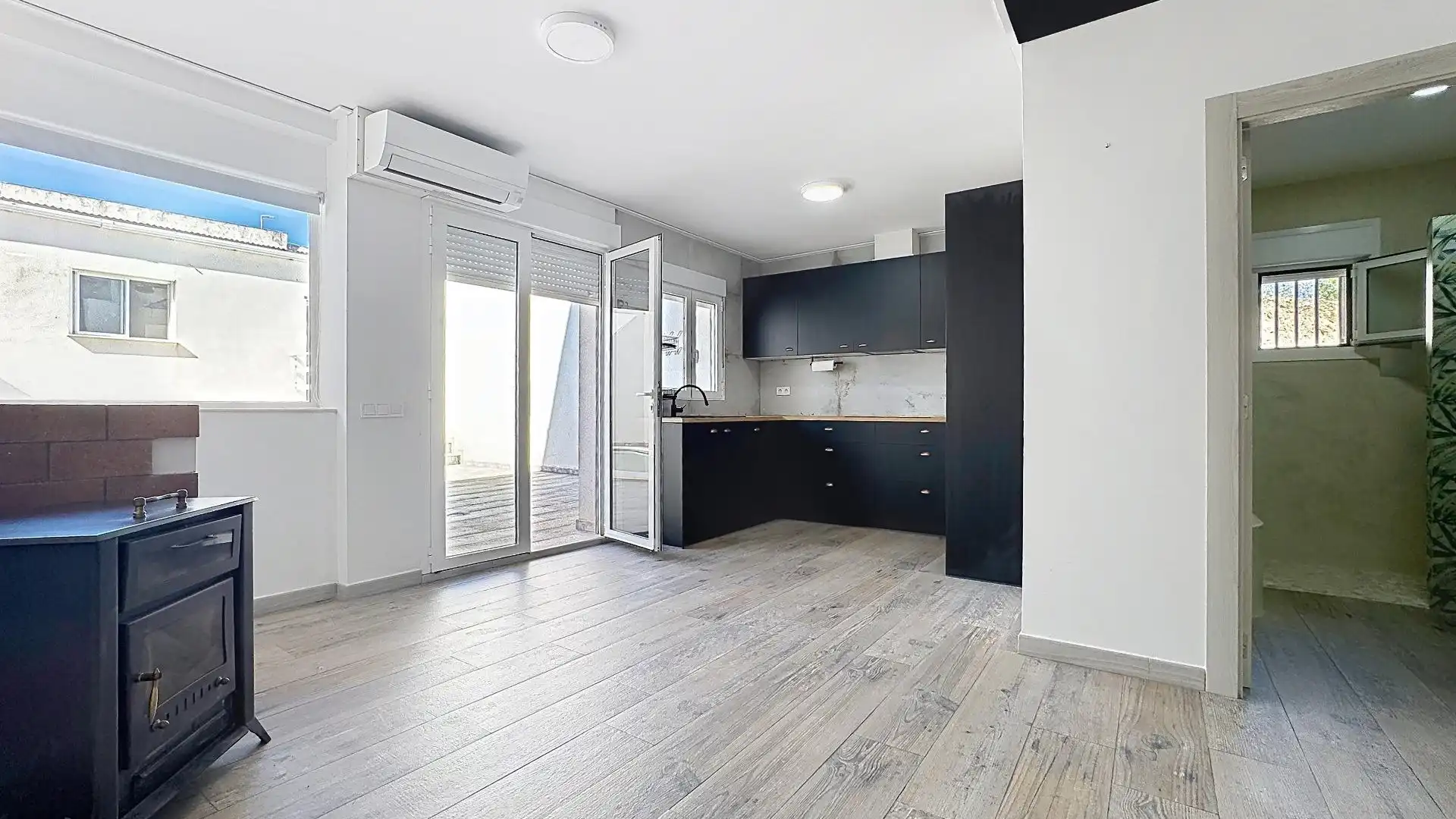 Cuina de Casa o xalet en venda en Benigànim amb Calefacció, Terrassa i Piscina