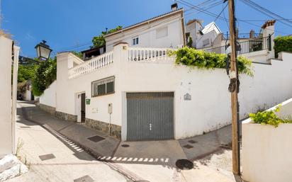 Vista exterior de Casa o xalet en venda en  Granada Capital amb Aire condicionat, Terrassa i Piscina