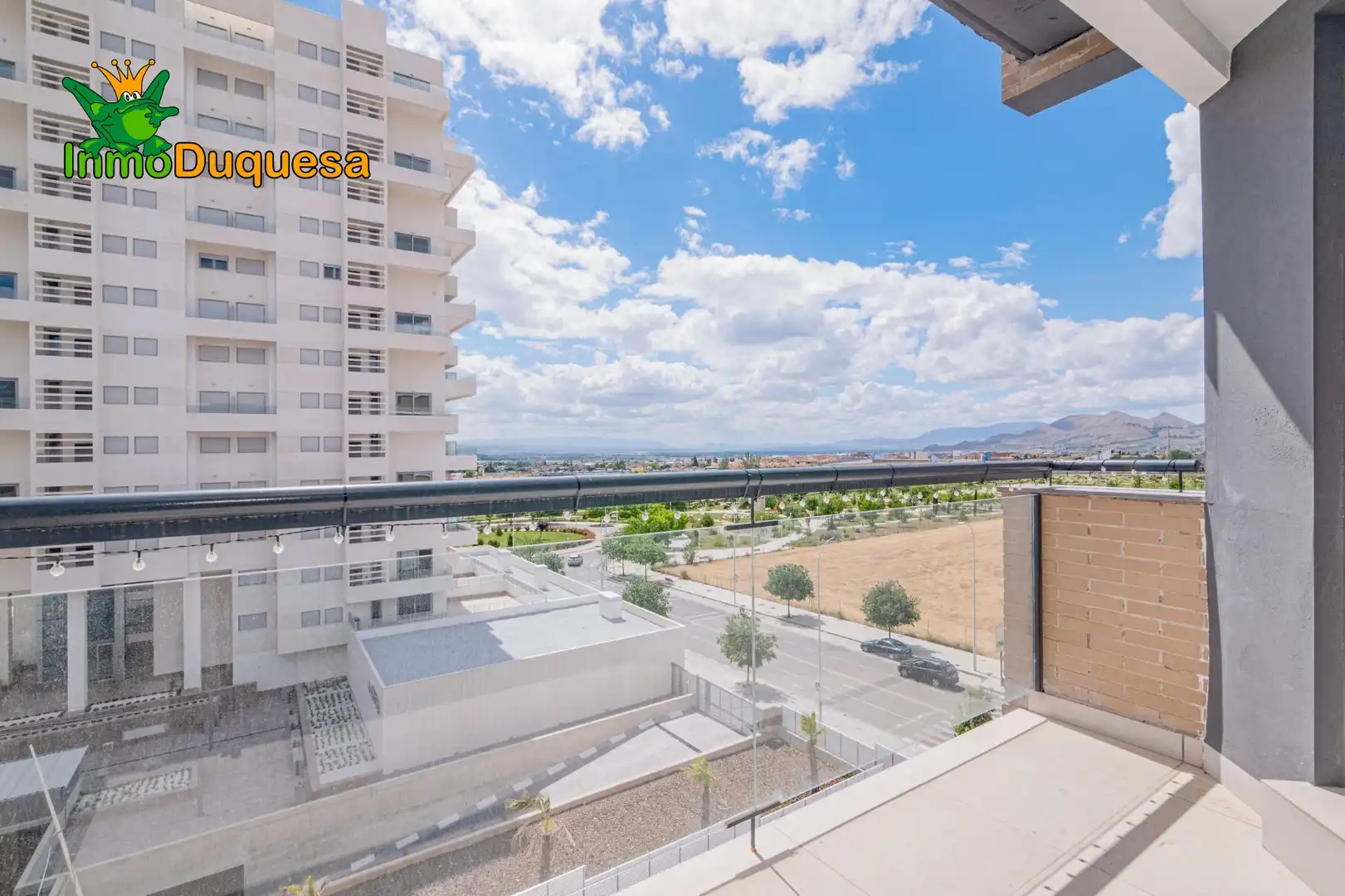 Piso con terraza en venta en Avda. Federico Garcia Lorca - Nueva Estación Autobuses, imagen 2