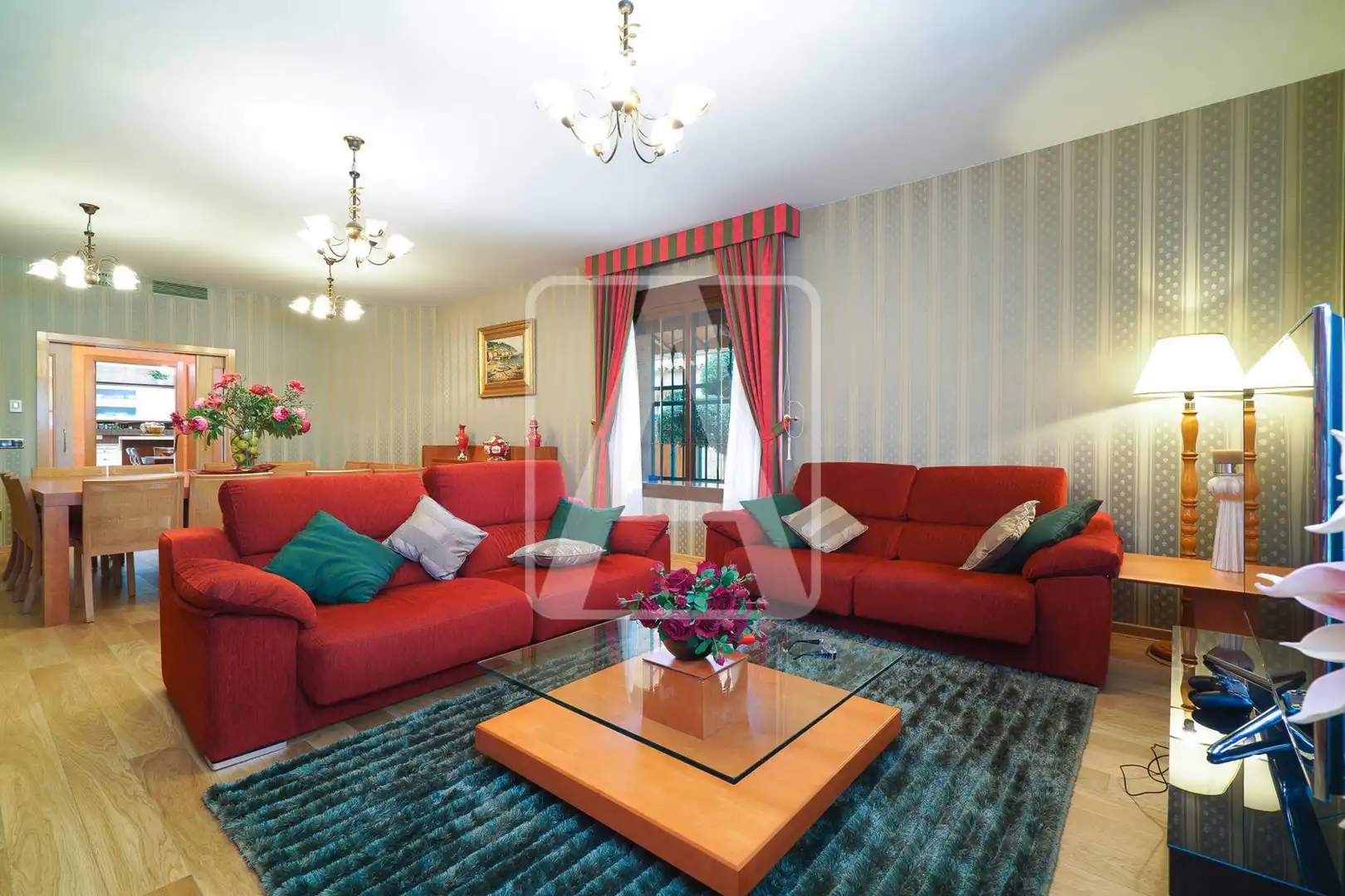 Chalet con piscina en venta en Marisol Park - Ortembach - Los Almendros, imagen 4