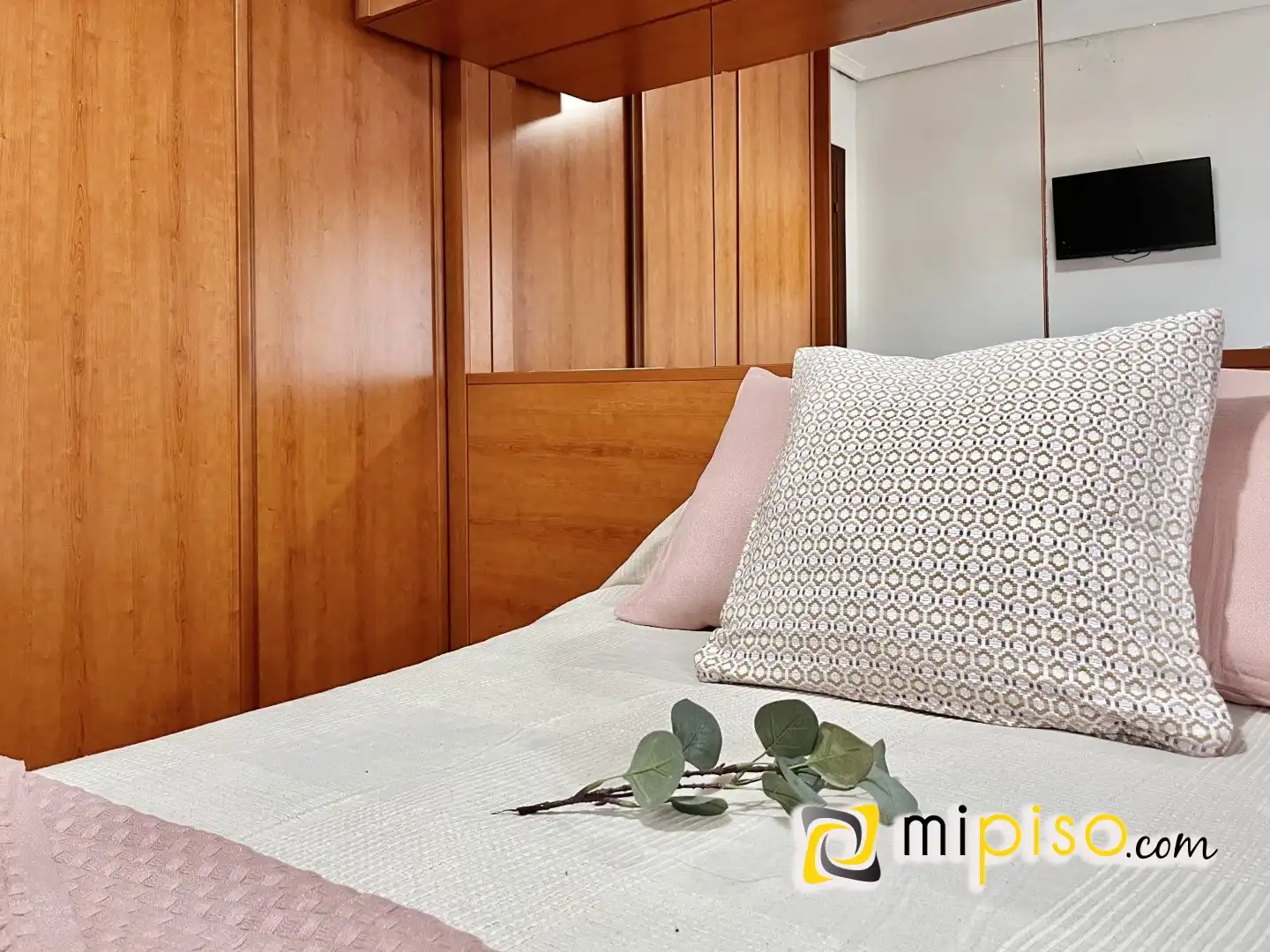 Bedroom of Flat for sale in Santoña  with Storage room