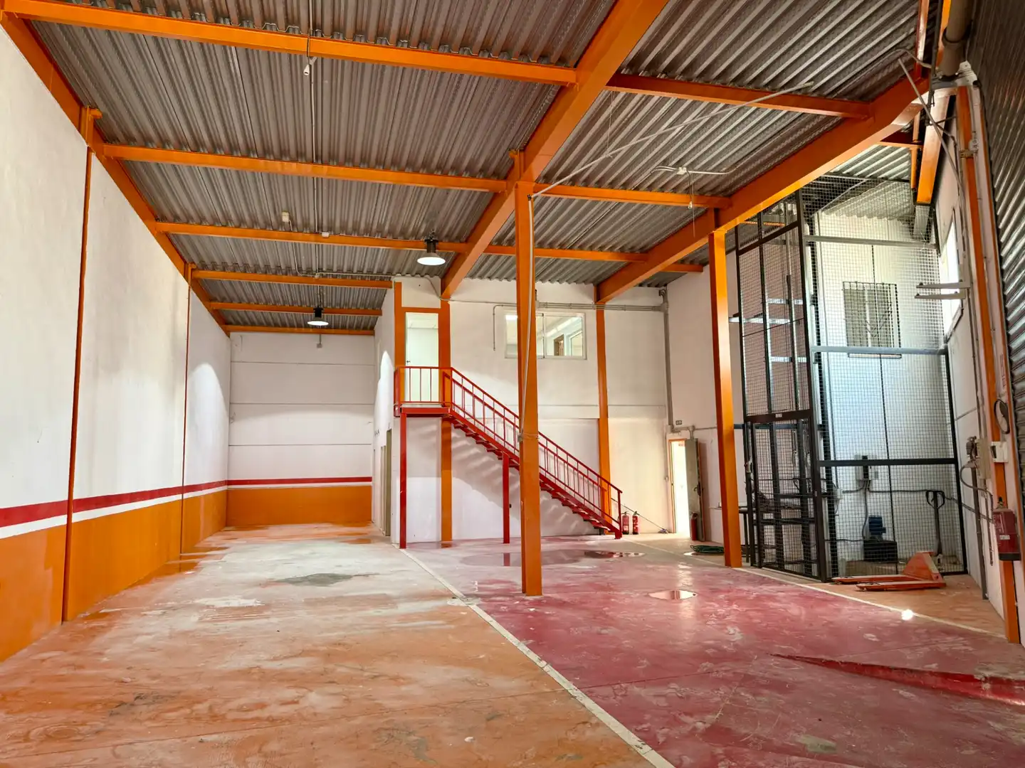 Industrial building to rent in Carrer Coeters, imagen 2