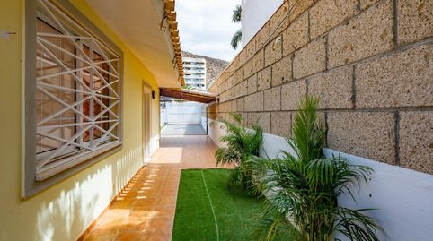 Foto 3 de Casa adosada en venta en Palm - Mar, Arona