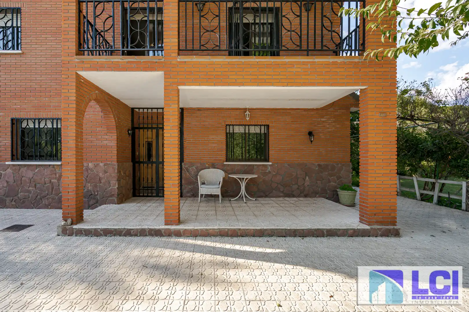 Vista exterior de Casa o chalet en venta en Villalbilla con Calefacción, Jardín privado y Terraza