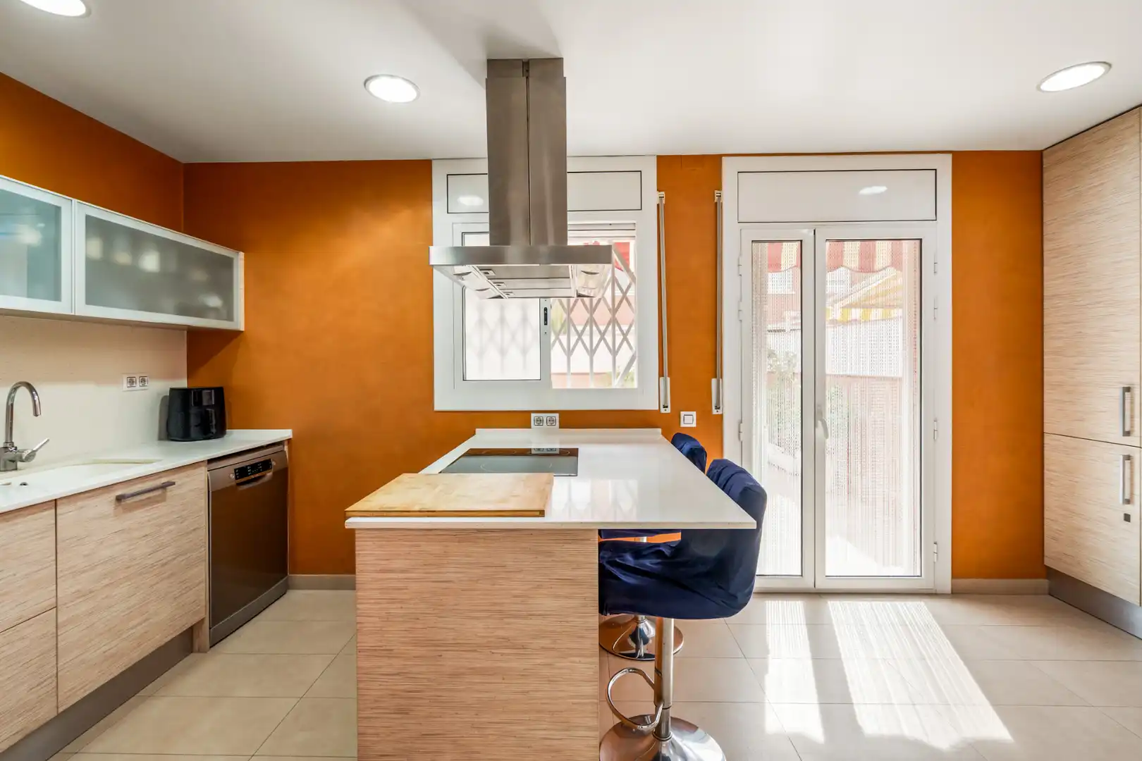 Cocina de Casa adosada en venta en Viladecans con Aire acondicionado, Calefacción y Parquet