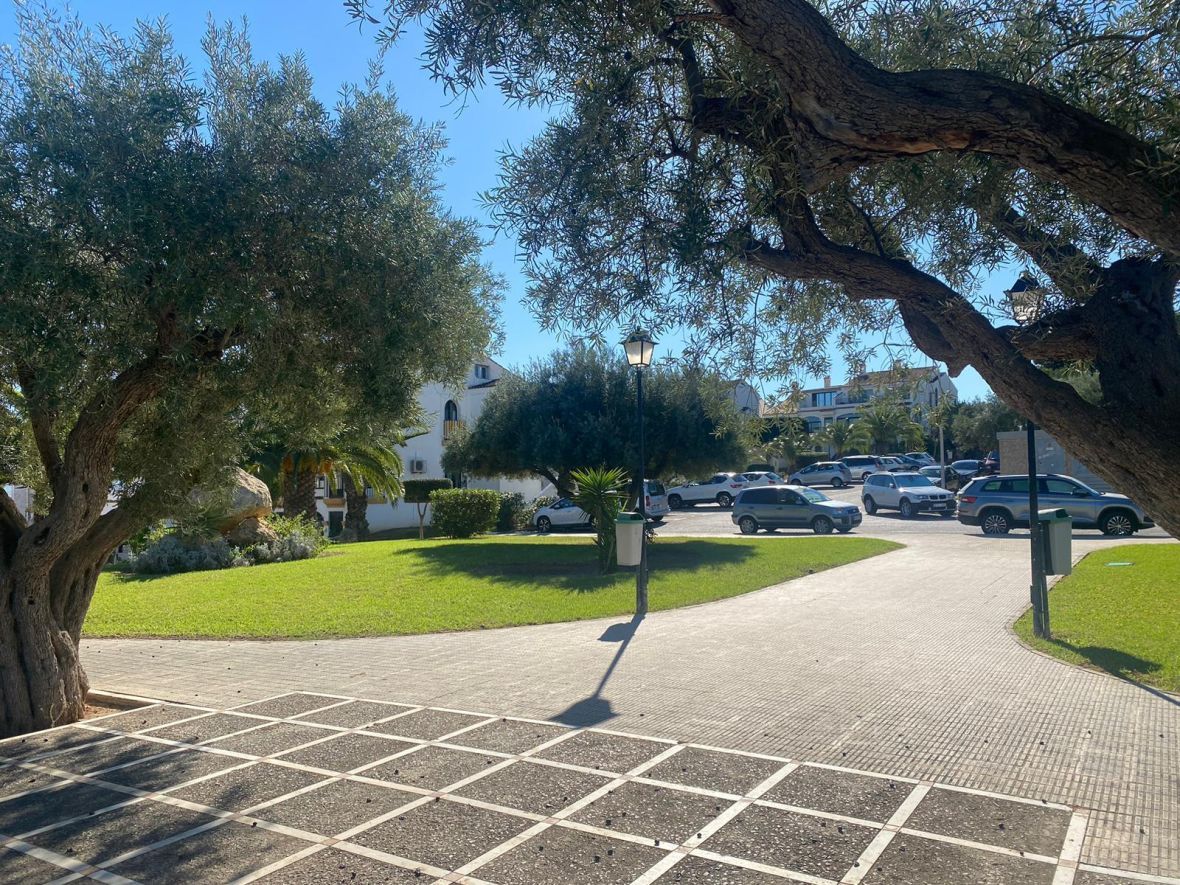 Vista exterior de Casa o xalet en venda en Santa Pola amb Calefacció, Terrassa i Piscina
