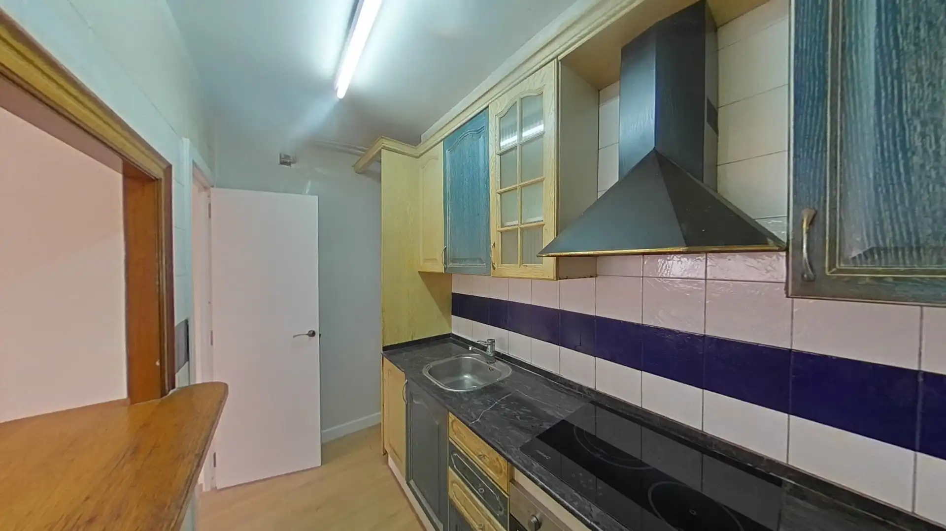 Cocina de Apartamento en venta en Calella