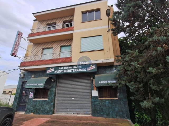 Piso en Venta en Avenida València en El Palomar