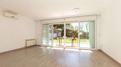 Foto 2 de Planta baixa en venda a Marinada, Torreblanca, Sant Joan Despí