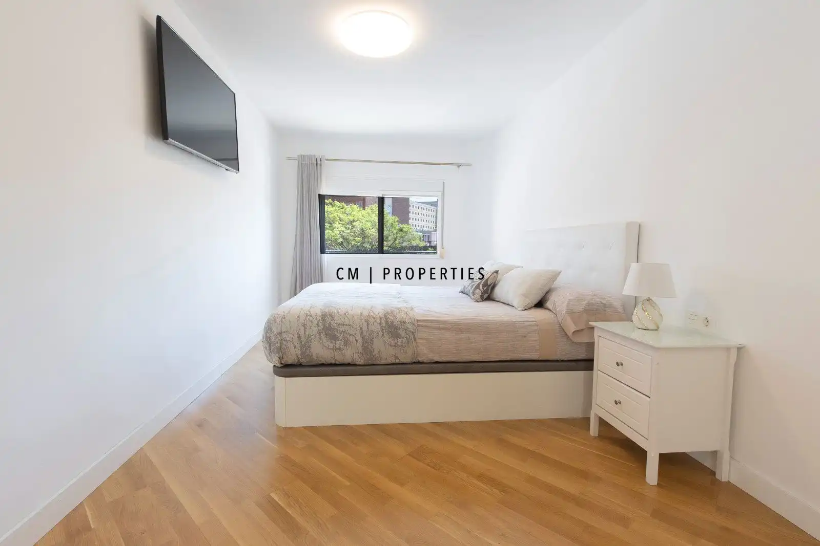 Habitación de Piso de alquiler en Valencia con Aire acondicionado, Parquet y Amueblado