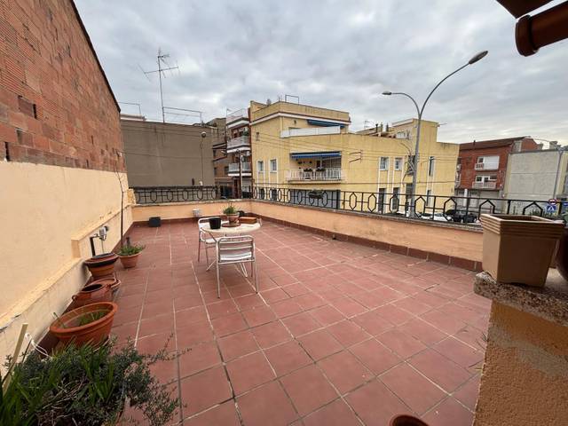 Casa-chalet en Venta en Centre