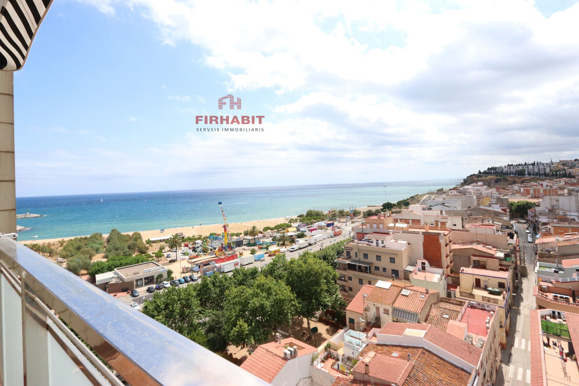Exterior view of Flat for sale in Arenys de Mar  with Terrace and Balcony