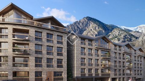 Piso de obra nueva de 3 dormitorios con 217m de terraza en venta en Canillo, Andorra