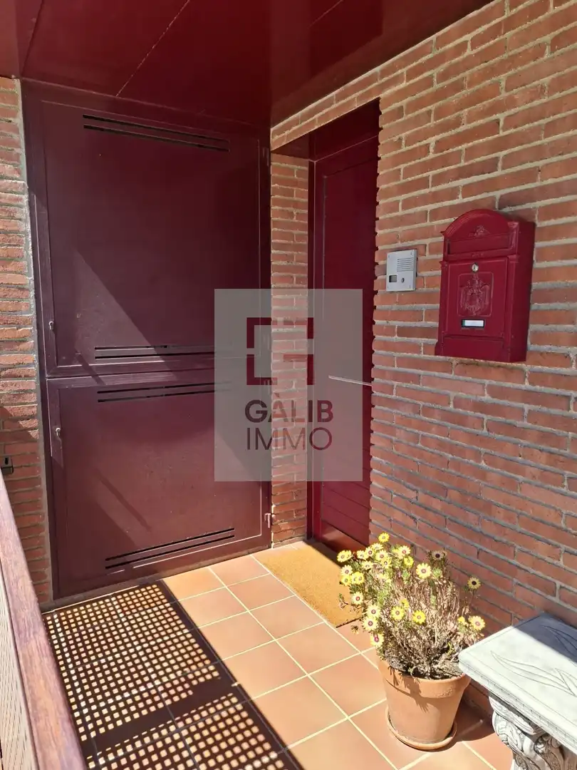Detached homes for sale in Vila-sacra  with Air Conditioner, Heating and Terrace