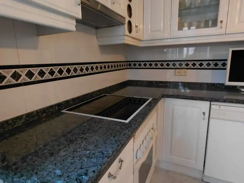 Cocina de Piso en venta en  Madrid Capital con Aire acondicionado, Terraza y Balcón
