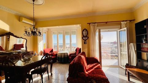 AMPLIA Y BONITA VIVIENDA DE 4 DORMITORIOS EN FRENTE DEL MAR! 2ª PLANTA SIN ASCENSOR., imatge 5