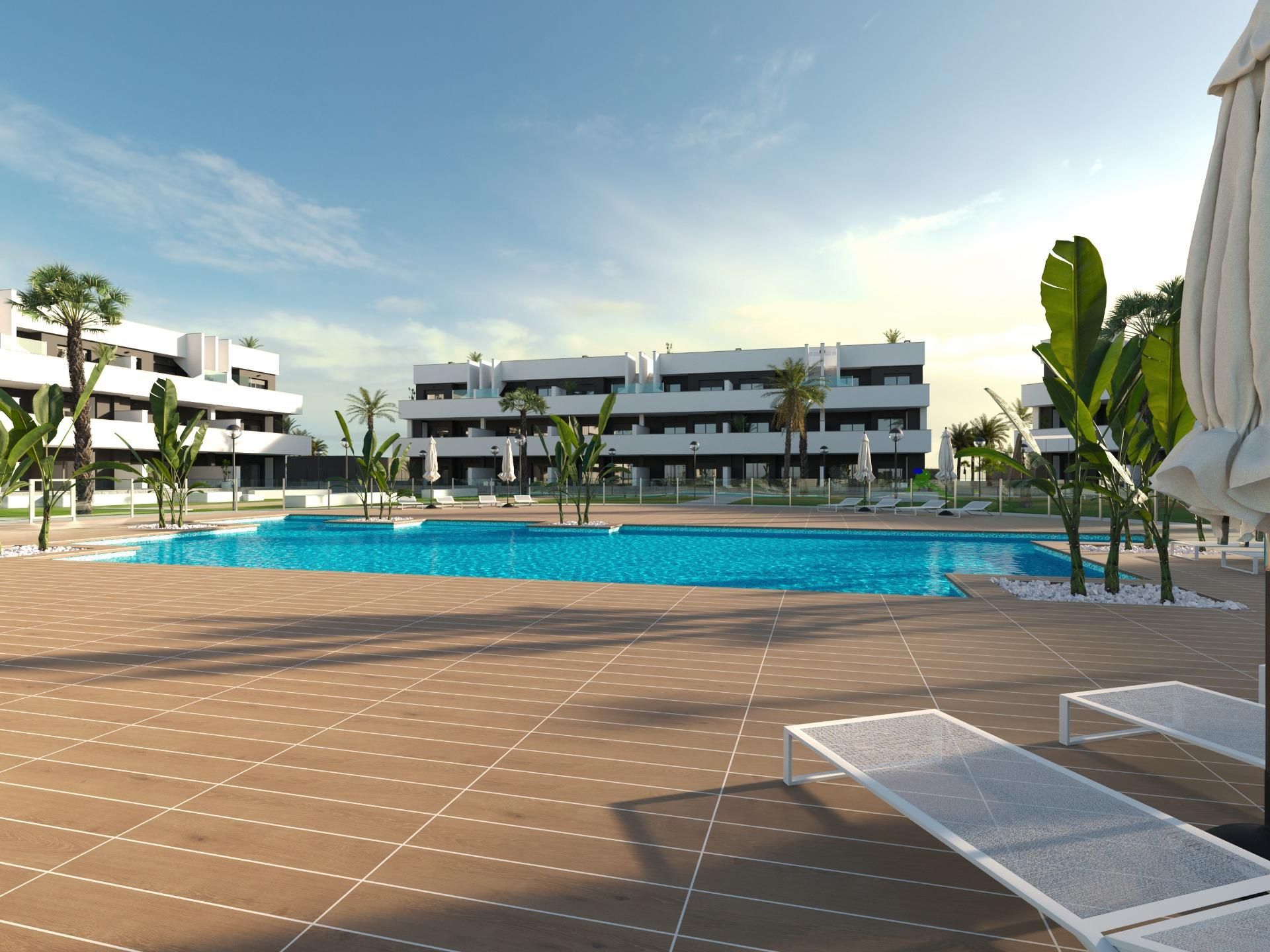 Piscina de Apartament en venda en Guardamar del Segura amb Aire condicionat, Jardí privat i Terrassa