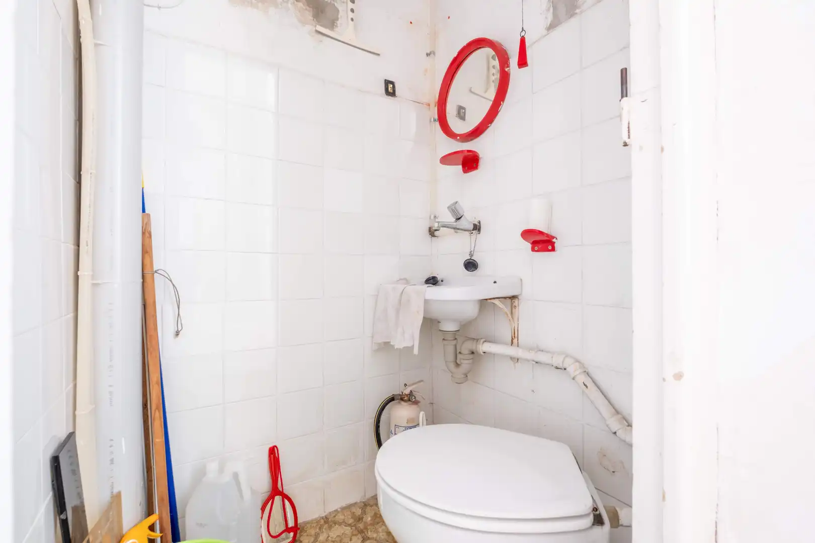 Bathroom of Flat for sale in Zaragoza  with Heating, Terrace and Storage room