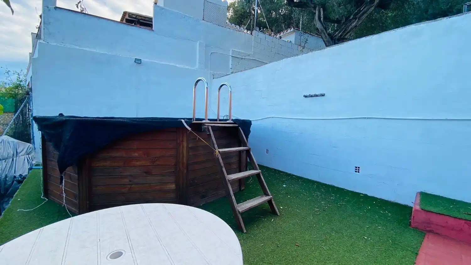 Piscina de Casa o chalet en venta en Eslida con Terraza y Trastero