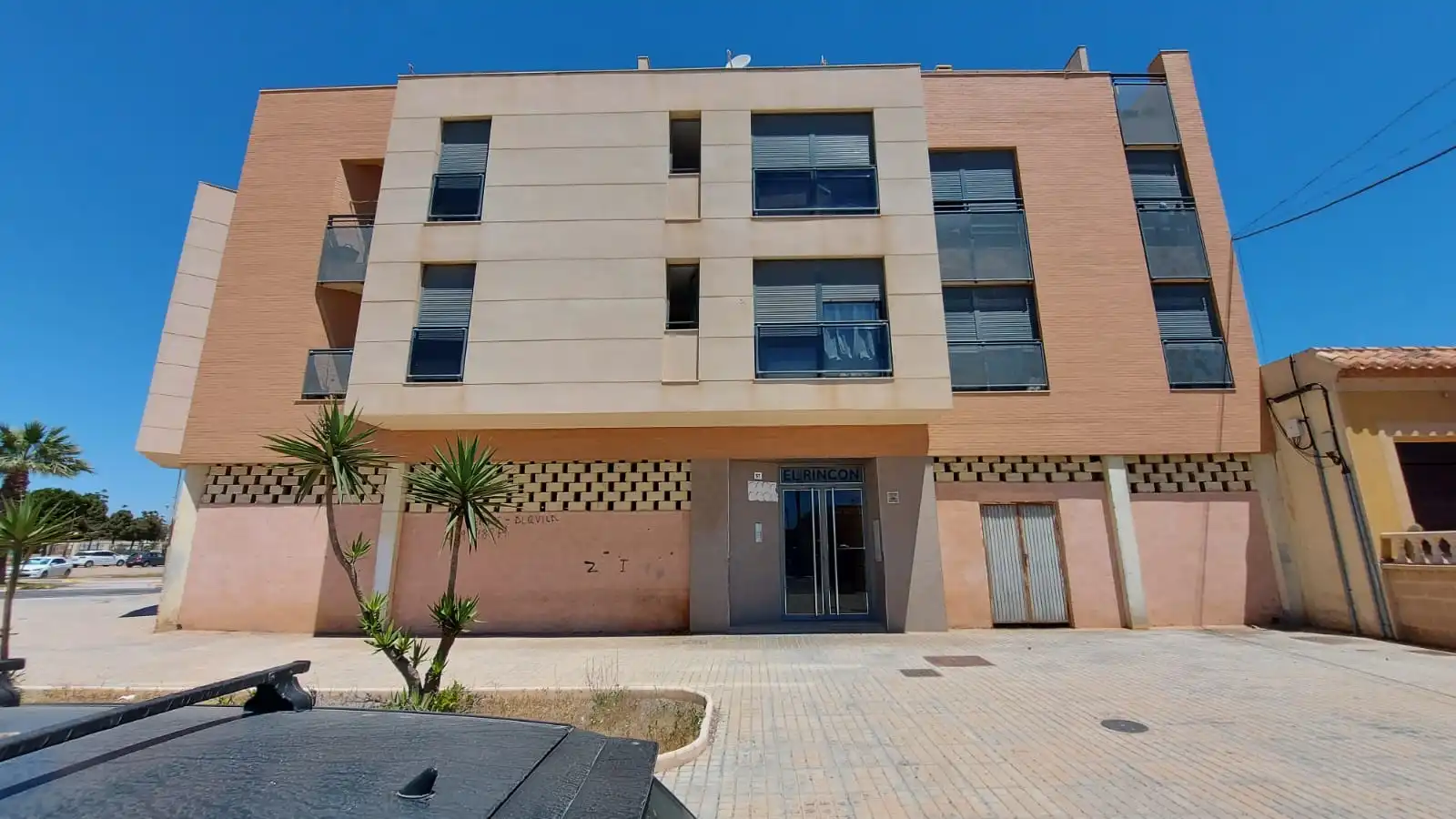 Vista exterior de Piso en venta en El Ejido