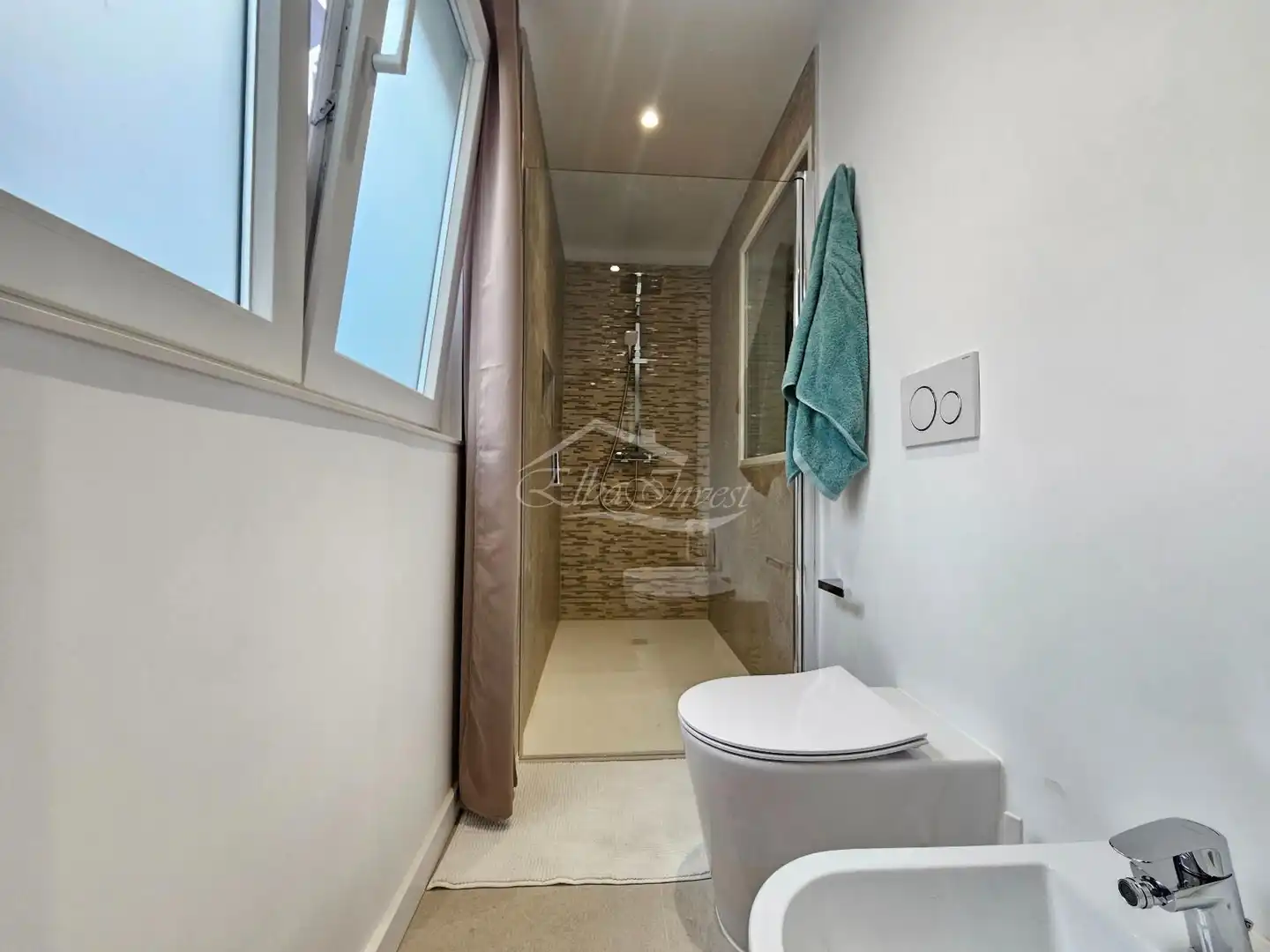 Bathroom of Houses for sale in Adeje  with Air Conditioner, Private garden and Terrace