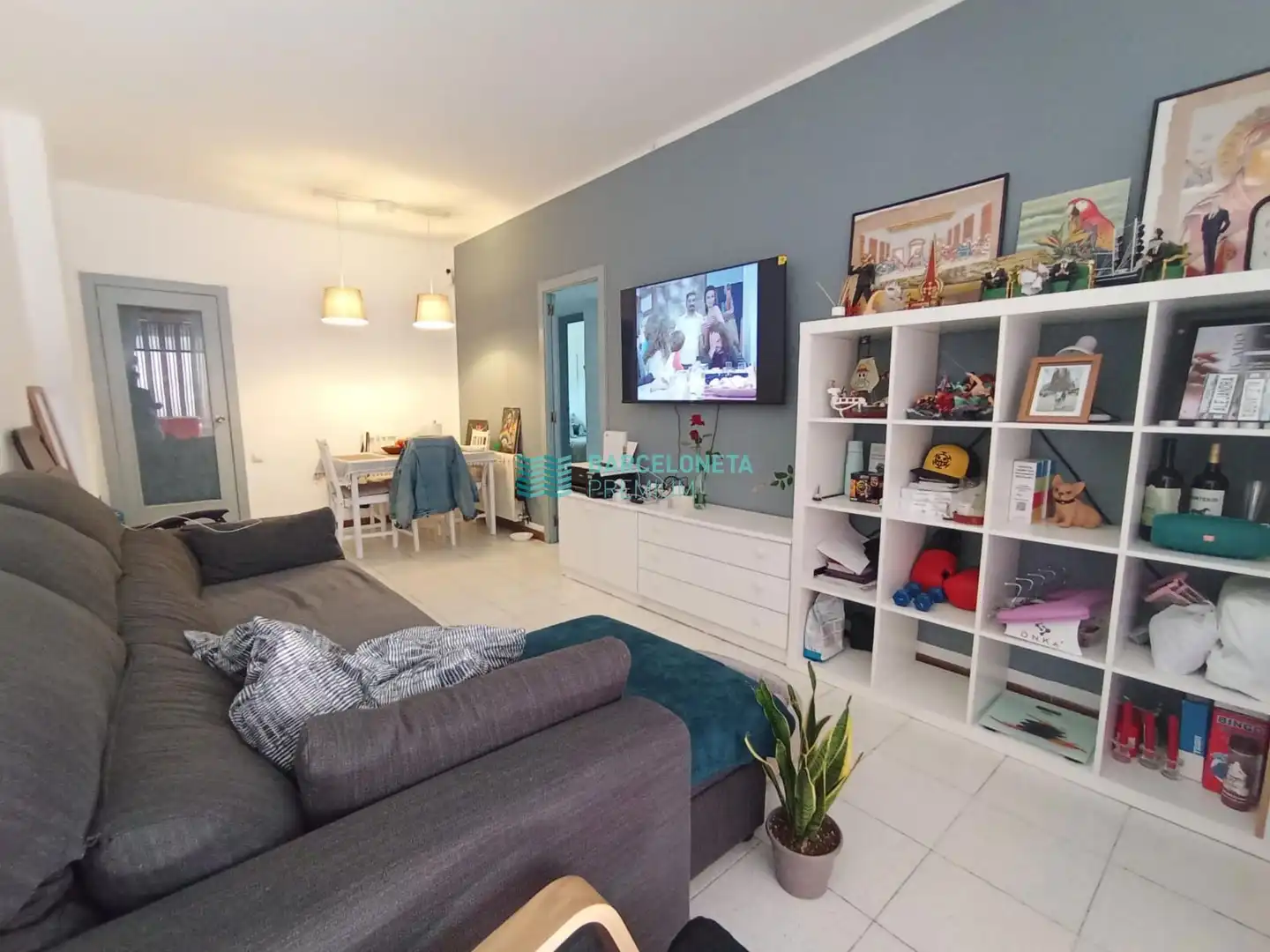 Sala de estar de Piso en venta en Barcelona con Calefacción, Terraza y Alarma