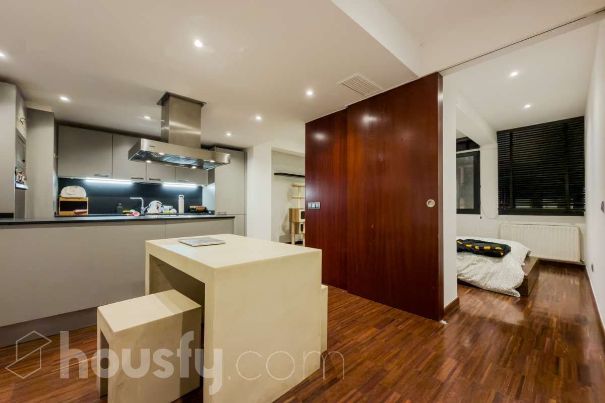 Cocina de Piso en venta en  Barcelona Capital con Aire acondicionado, Calefacción y Parquet