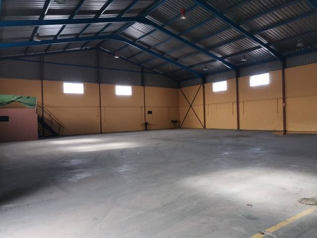 Nave industrial en Alquiler en Santiponce