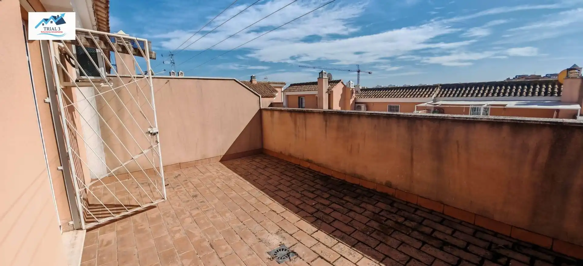 Detached homes for sale in Calle del Azafrán, Olivar de Quintos