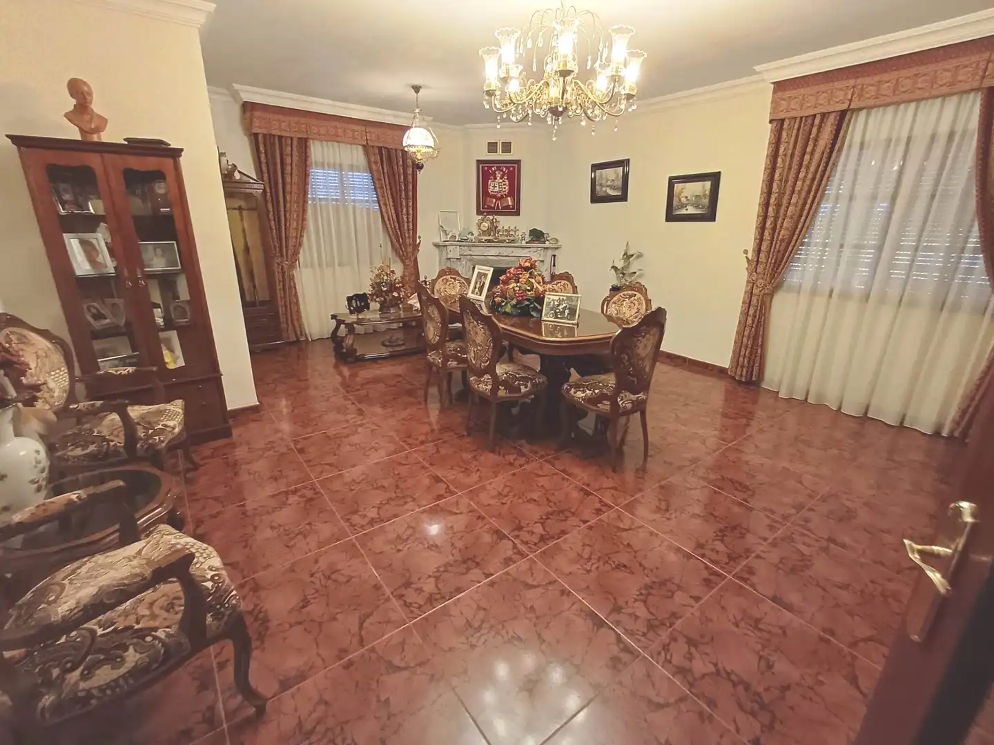 Villa avec piscine à vendre à Periurbano Este - Campiña, imagen 18