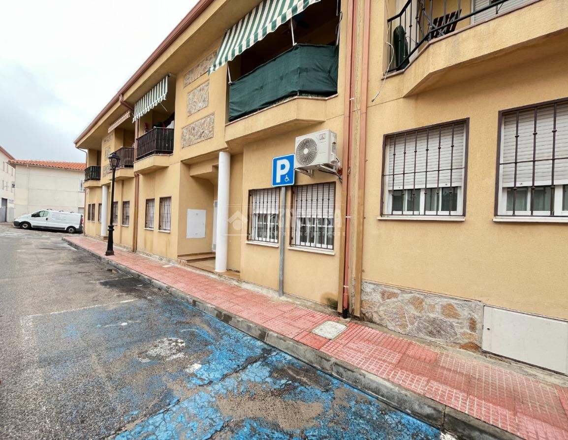 Exterior view of Flat for sale in Loeches