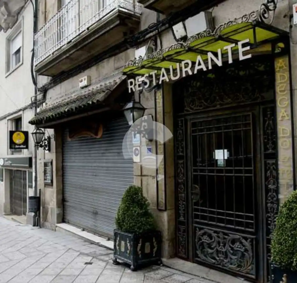Edificio en venta en Ourense Capital 