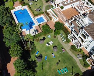 Swimming pool of Planta baja to rent in Marbella  with Air Conditioner, Terrace and Swimming Pool