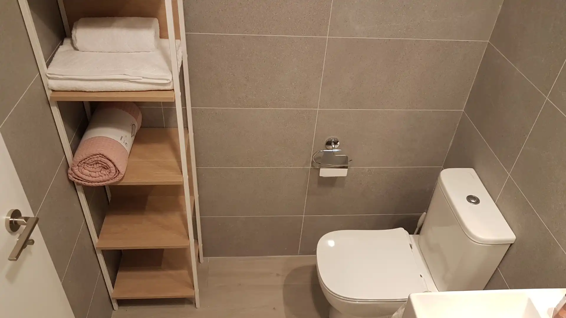 Piso con piscina en venta en Calle Valle del Cabriel, imagen 24