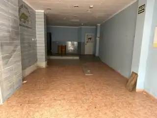 Local comercial en venda a Centro, imagen 2