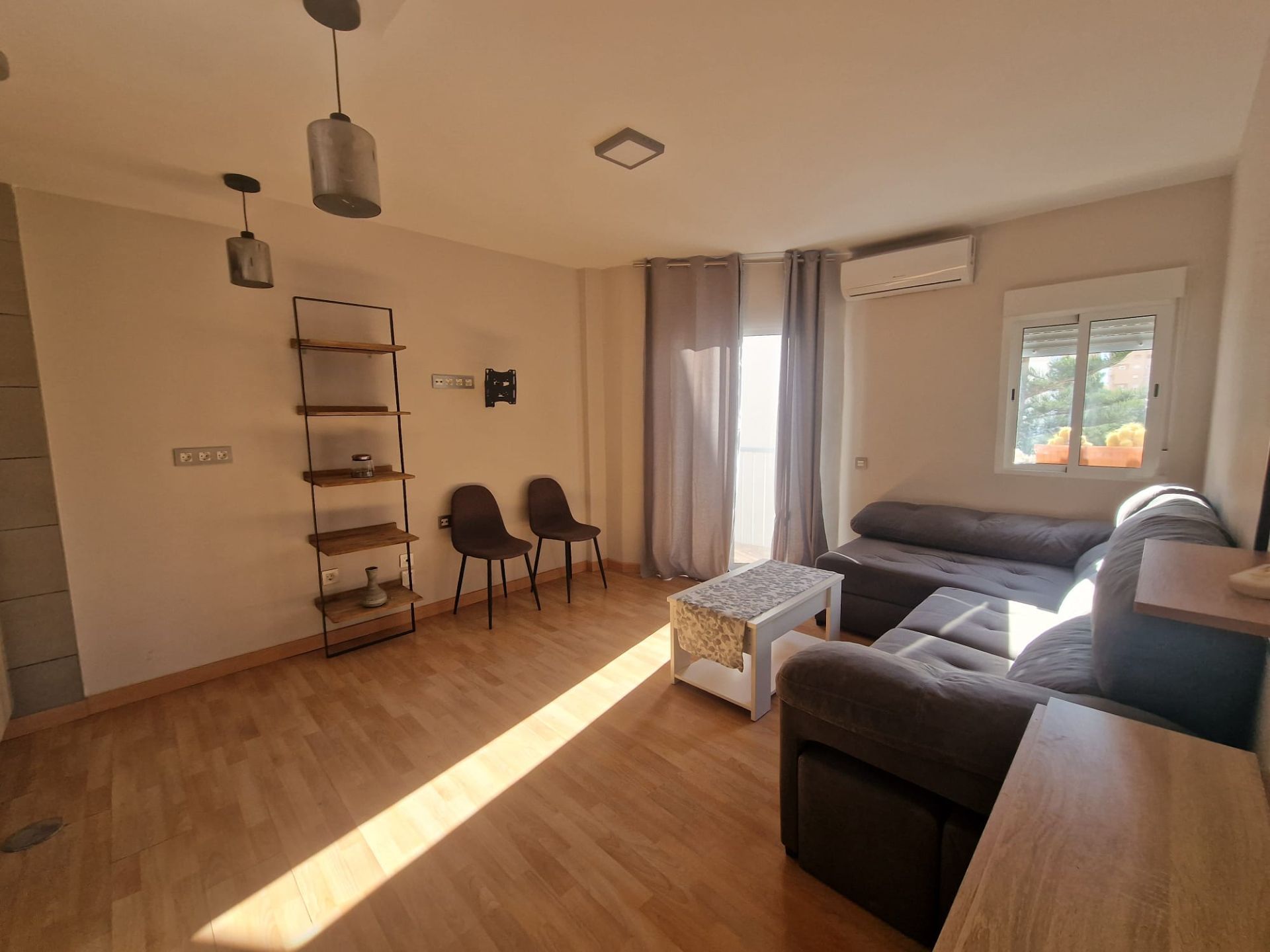 Living room of Flat for sale in Roquetas de Mar  with Air Conditioner and Terrace