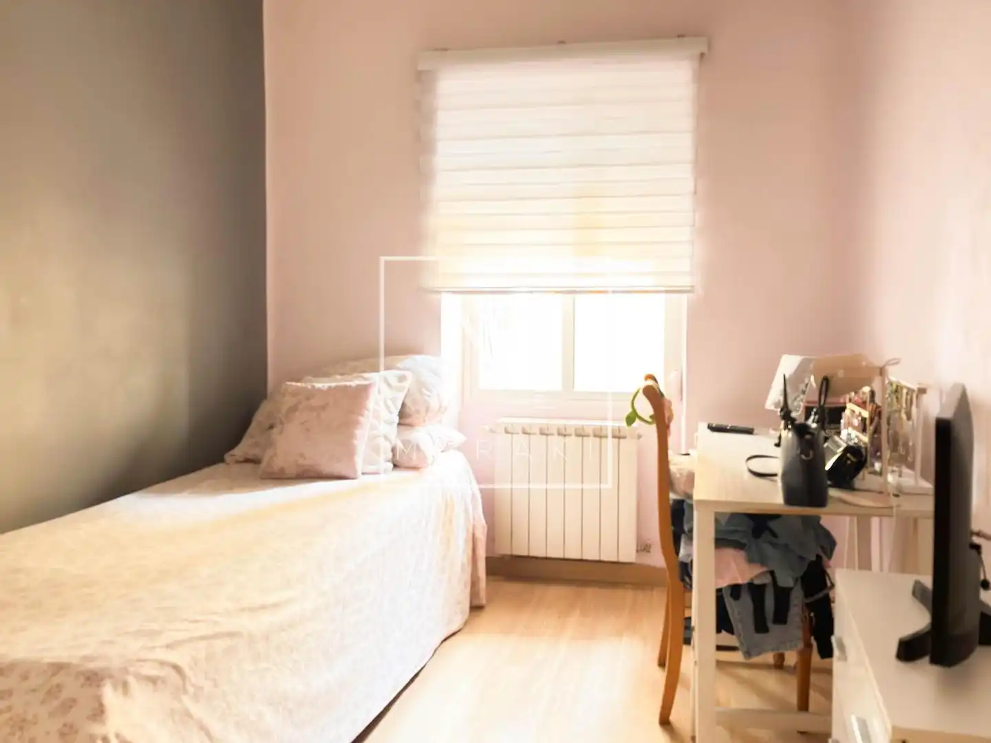 Habitación de Apartamento en venta en Albacete con Aire acondicionado, Calefacción y Trastero