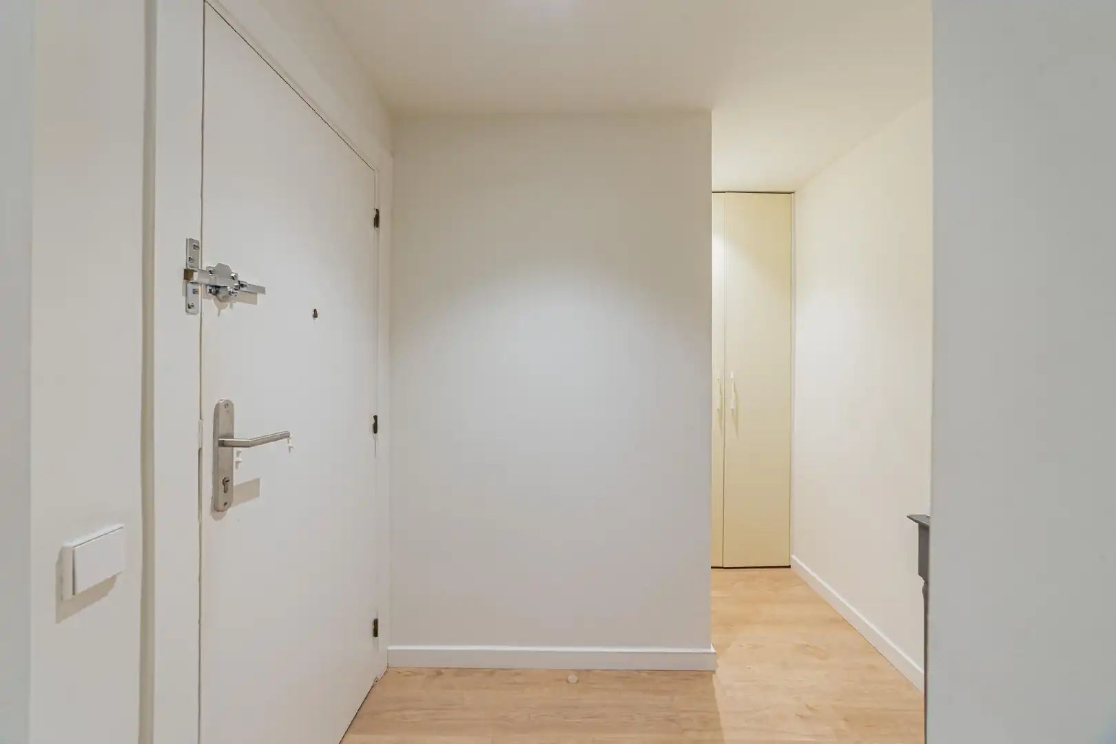 Wohnung zum Verkauf in Barcelona mit Klimaanlage, Heizung und Parkett